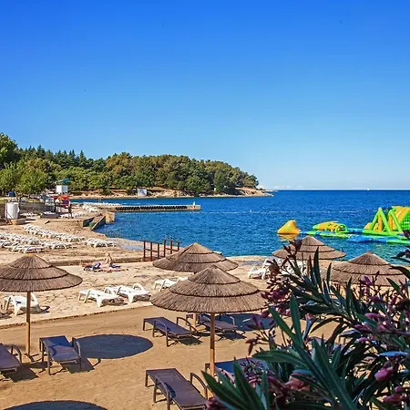 Lanza Gedici With Pool Apartment *